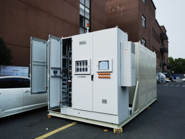 900KW電加熱導(dǎo)熱油爐，電熱導(dǎo)熱油爐出貨